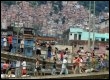 Des habitants du bidonville Rocinha à Rio de Janeiro, le 23 octobre 2005 (© AFP/Archives - Antonio Scorza)
