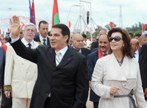 Le prÃ©sident Ben Ali et sa femme LeÃ¯la, le 11 octobre 2009, prÃ¨s de Tunis (©  - Fethi Belaid)